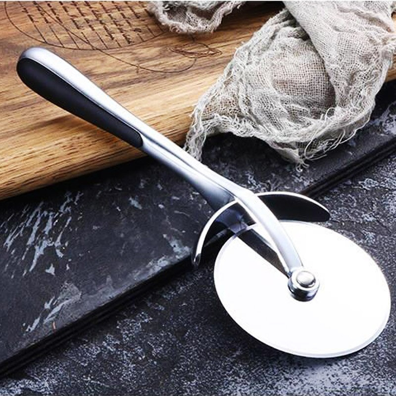 قطاعة بيتزا لوكس