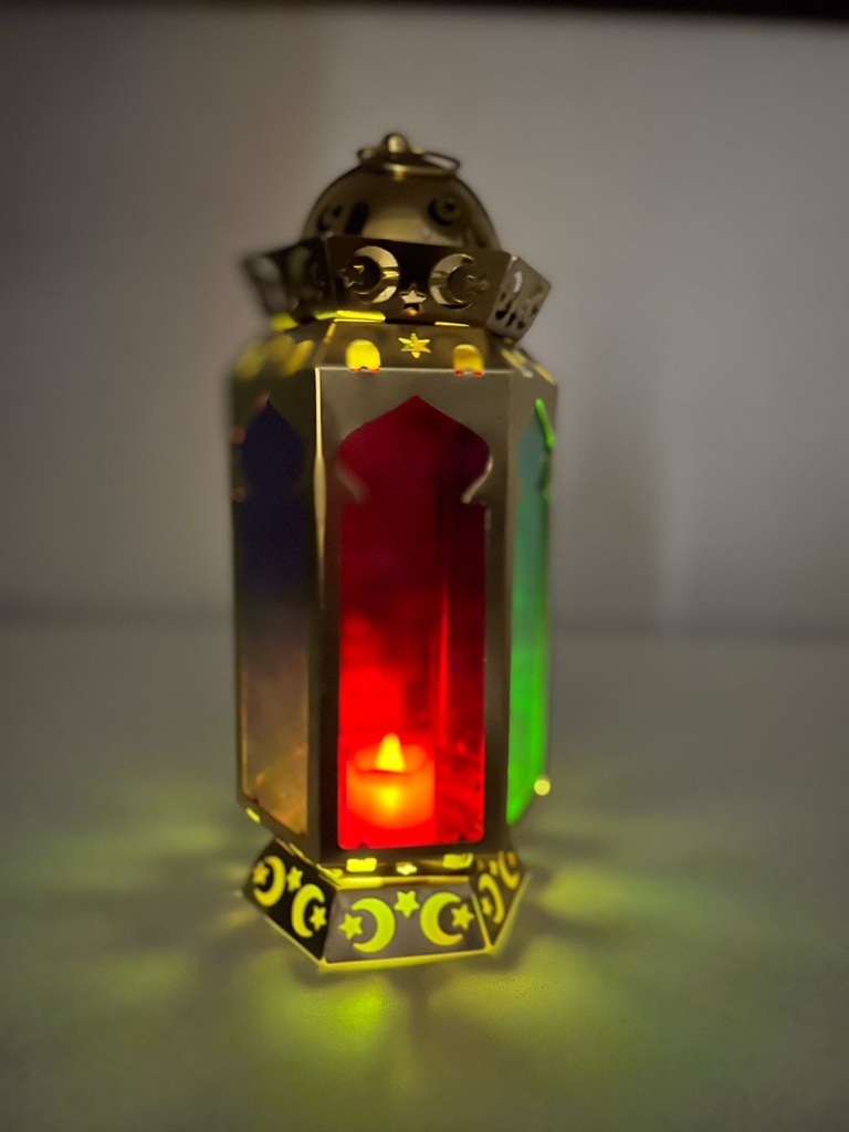 فانوس المصباح السحري المضئ بزجاج ملون لاجواء رمضانية