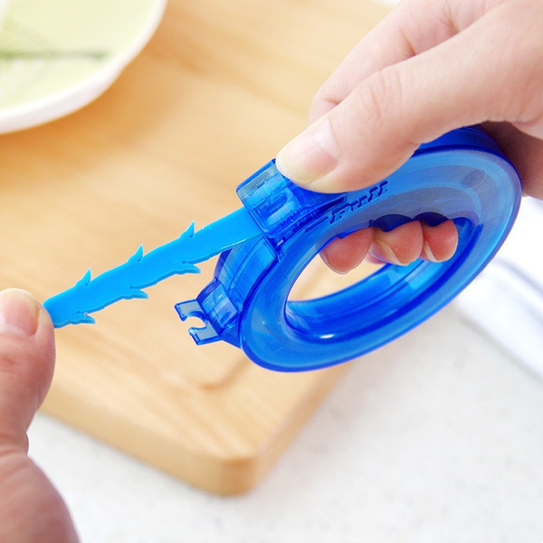 سلاكه سحرية بجراب