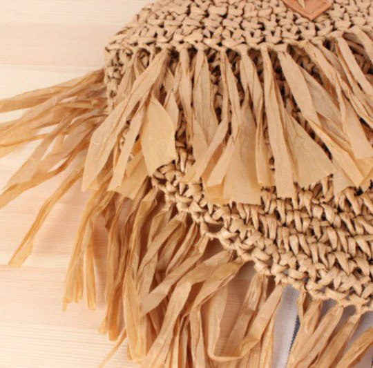 شنطة بحر شيك من خيوط الخوص لاستكمال اكسسوارات البحر والاستمتاع