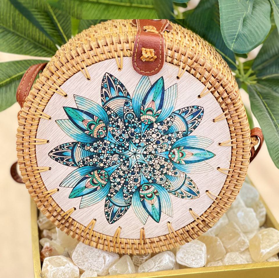 شنطة خوص كروس دائرية بأشكال مانديلا للبحر والرحلات والخروج