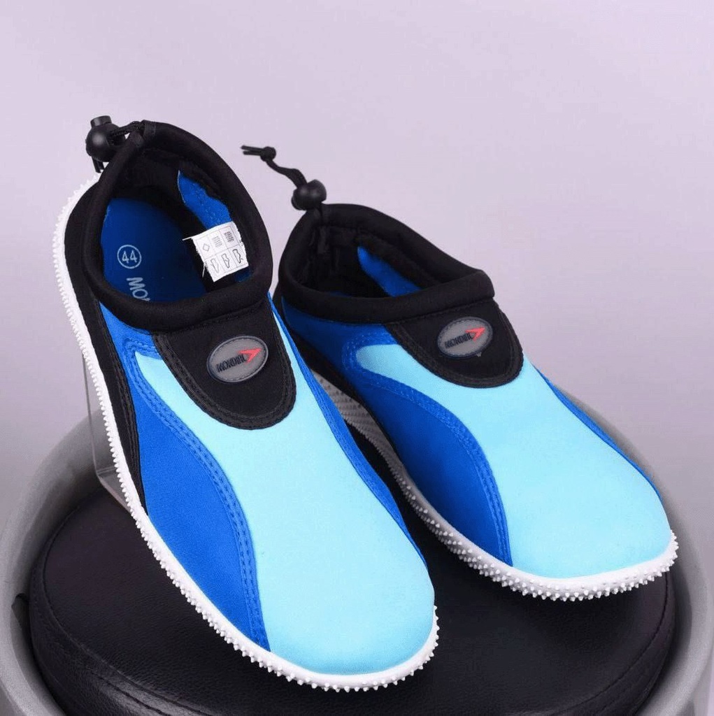 جزمة بحر رجالي بالوان ومقاسات مختلفة