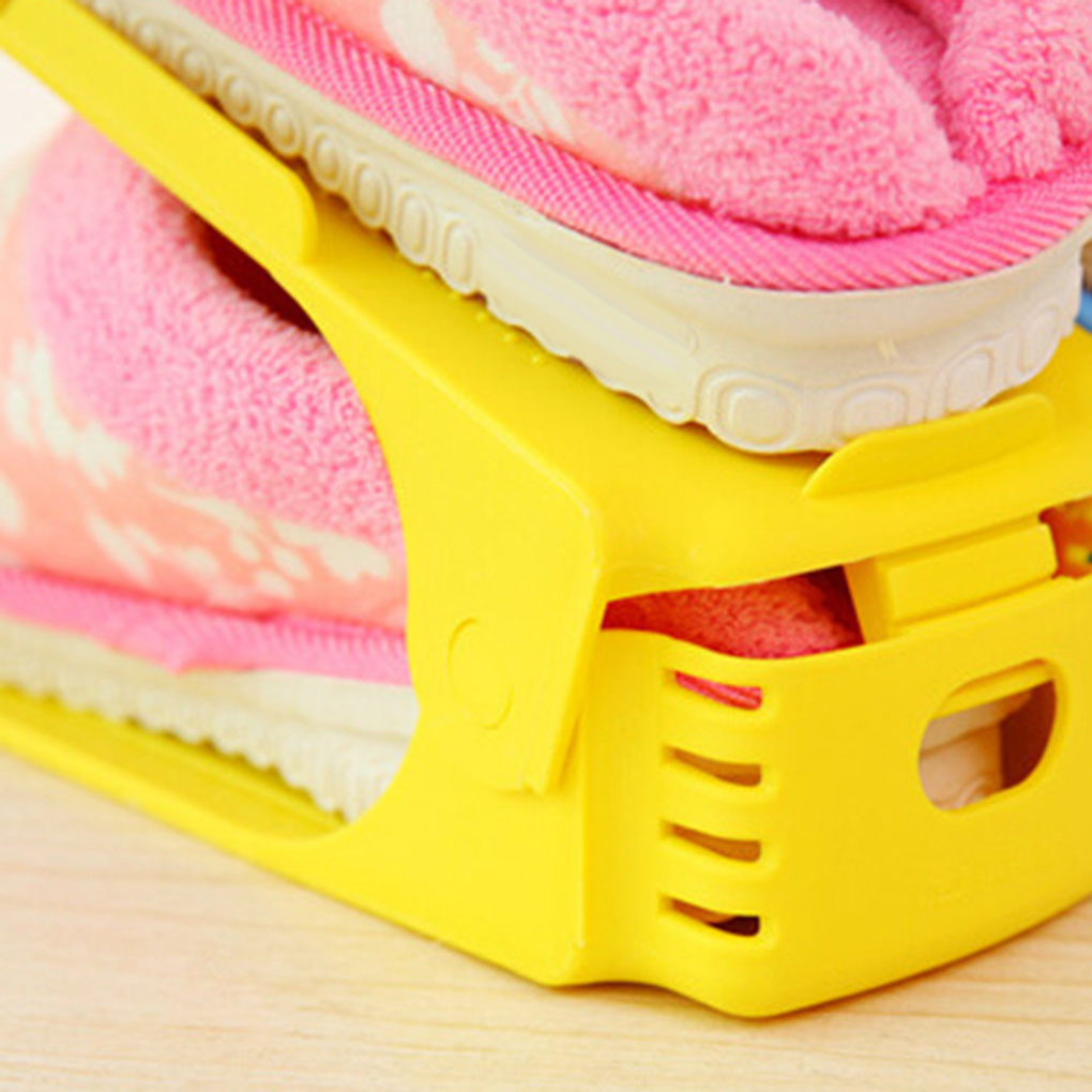 منظم احذية للحفاظ عليها وتوفير المساحة داخل الجزامة