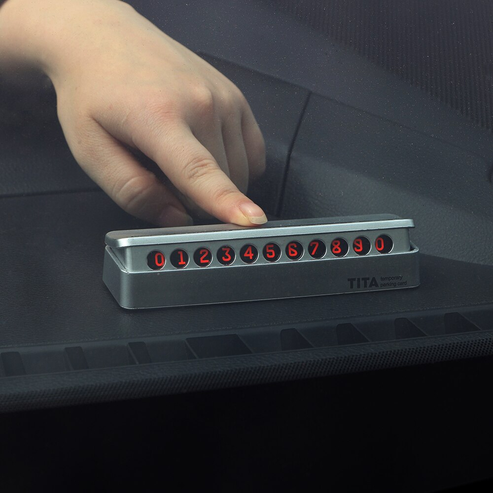 لوحة اظهار ارقام الموبايل في السيارة لسهولة التواصل وقت الركن وفي حالات الطوارئ