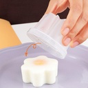 مجموعة سلق بيض سيليكون 4 قطع باشكال مختلفة مع فرشة توزيع زيت