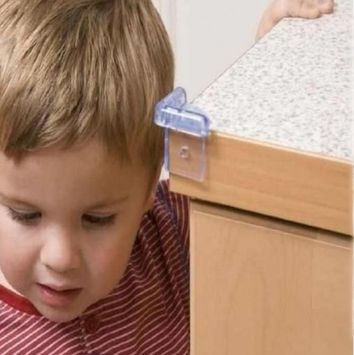 طقم سلامة وحماية الاطفال من الصدمات 30 قطعة  تتكون من زوايا واقفال غلق الابواب والادراج