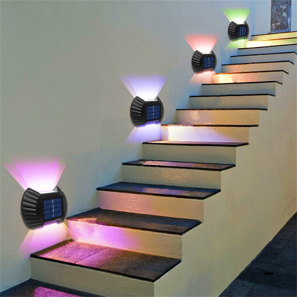 كشاف حائط ليد يعمل بالطاقة الشمسية للحدائق والممرات 4 قطع وتربروف للعمل تحت الامطار