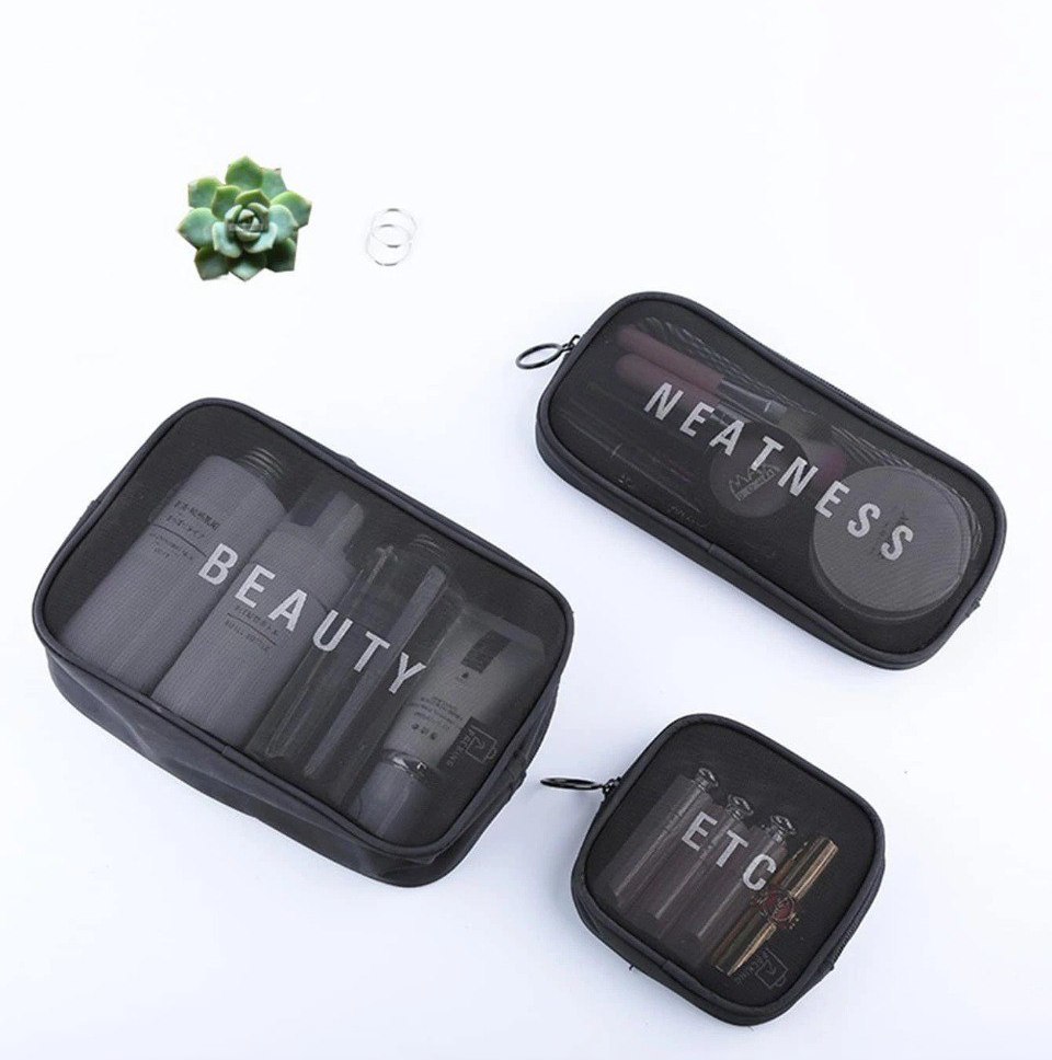 مجموعة شنط وتربروف منظمه للميكب وادوات العناية بالشعر والبشرة 3 قطع بمقاسات مختلفة للسفر