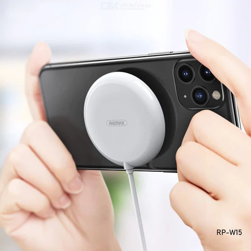 شاحن وايرلس سريع للايفون والاندرويد باكواب شفط للتثبيت علي الهاتف بسهولة 10 واط