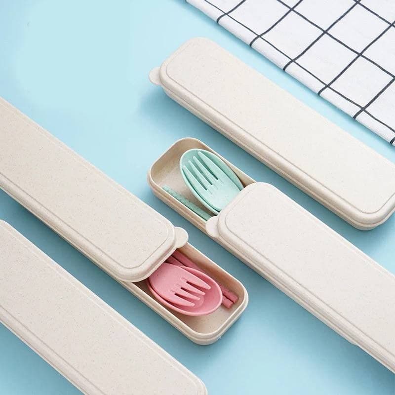 طقم ملعقة وشوكة وشوب ستيك من قش القمح الصحي للأكل في أي مكان