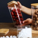 طقم برطمانات زجاج مربع 3 قطع غطاء خشبي احجام مختلفة لحفظ وتخزين الحبوب والبقوليات والتوابل