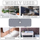 مفرش حنفية سيليكون حامل للصابون والليفه مانع للبلل بفتحات لتصريف المياه في حوض المطبخ والحمام