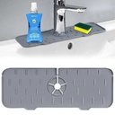 مفرش حنفية سيليكون حامل للصابون والليفه مانع للبلل بفتحات لتصريف المياه في حوض المطبخ والحمام