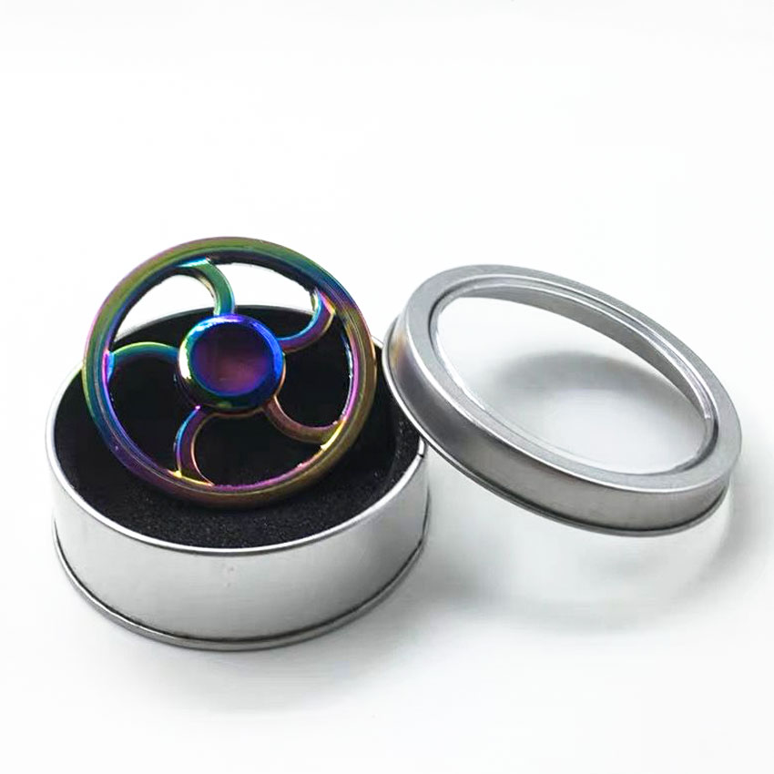 لعبة فيدجيت سبينر مغناطيسي للعب تخفيف الاجهاد والقلق والتوتر بأشكال مختلفة