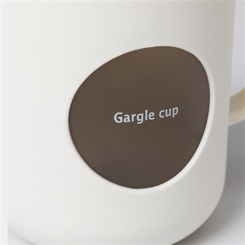 كوب بلاستيك جارجيل