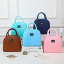 شنطة لانش بوكس حرارية لحفظ الطعام والمشروبات للشغل والمدرسة بجيب خارجي ويد لسهولة الحمل