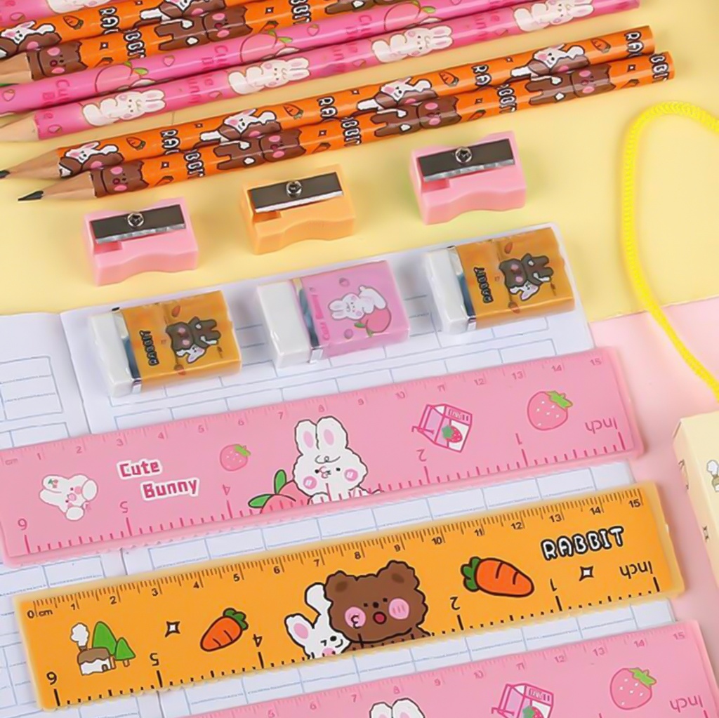 طقم ادوات مدرسية 5 قطع اقلام رصاص واستيكة وبراية ومسطرة بأشكال والوان مختلفة