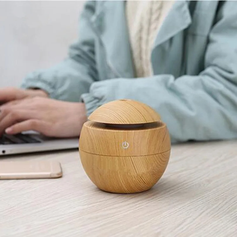 فواحة مضيئة 7 ألوان بخزان عطر 300 مللي يو اس بي لتعطير المنزل وتجديد الديكور