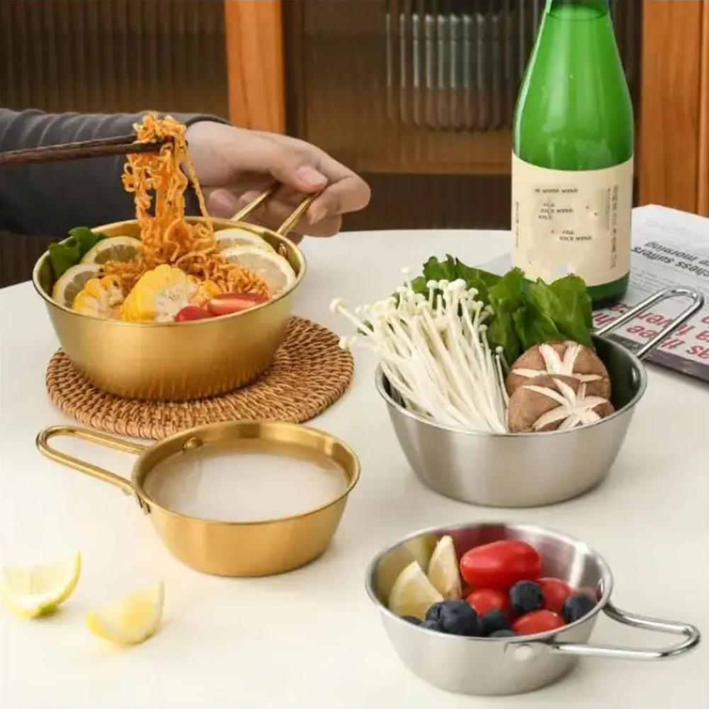 مجموعه طاسات استانليس ستيل ذهبي لتسوية وتقديم الطعام  بشكل شيك بيد 4 قطع