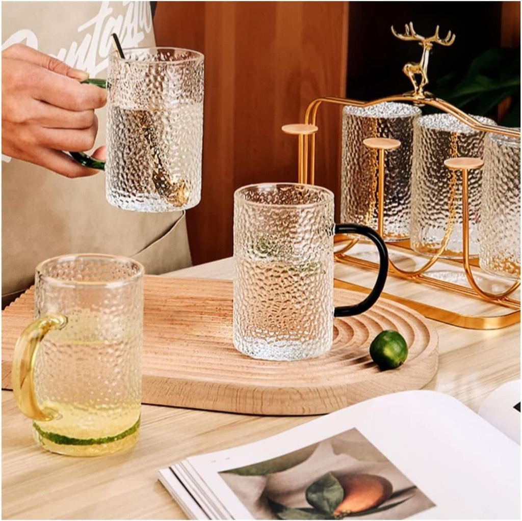 كوباية زجاج مزخرفة بيد الوان  لشرب وتقديم الشاي والعصائر بشكل شيك 260 ملي