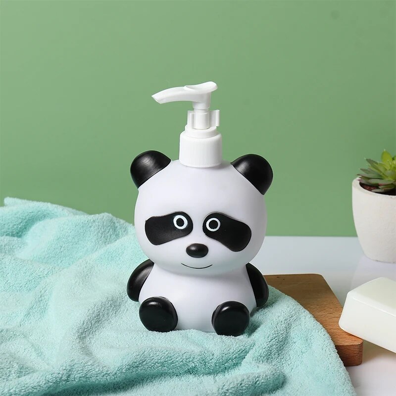 R مضخة صابون شكل باندا كود 547