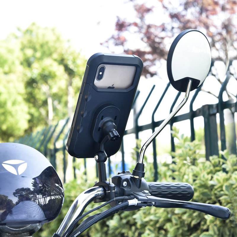 حامل موبايل ووتر بروف دوار للموتسيكلات والعجل ثابت وقوي باطار شفاف للشاشة واضحة