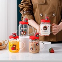 مج زجاج600 ملي بغطاء سيليكون بلعبة دبدوب وشاليموه لسهولة الشرب للمشروبات الساخنة والباردة بيد