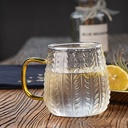 مج زجاج بايركس حرارى منقوش علي  شكل أوراق شجر بيد جولد لتقديم العصائر و المشروبات 