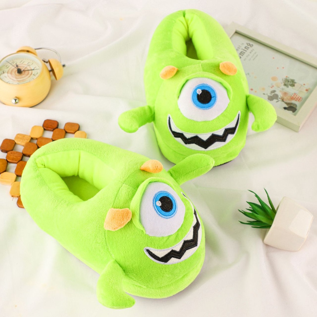 لكلوك كورتي البعبع فرو لتدفئة الرجل والتغلب علي برد الشتاء بنعل كوتشي مريح