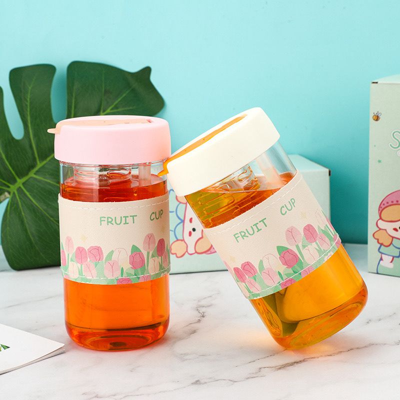 كوباية مياه بمصفاة الفواكه للديتوكس  لتقطيع الخضروات والفواكه منفصلة عن المياه لصحة افضل بشاليموه قابل للطي600 ملي