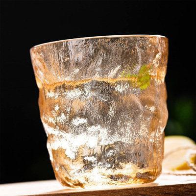 كوباية زجاج كريستال متعرج علي شكل جليد 230 مللي باللون العسلي لشرب وتقديم العصائر والقهوة والنسكافيه