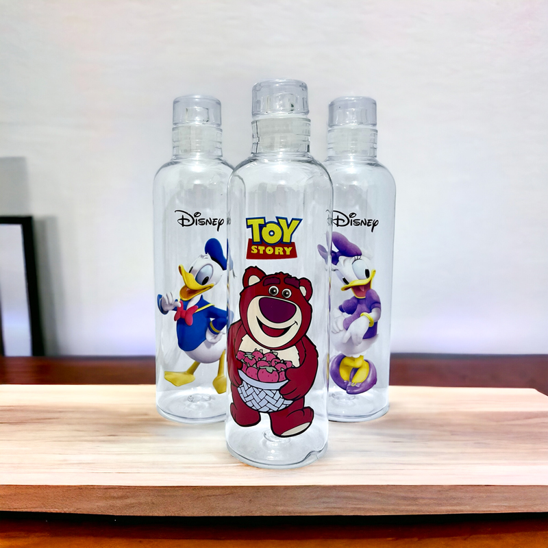 زجاجة بطوط 580 ملي اكيليريك مع غطاء محكم الغلق 