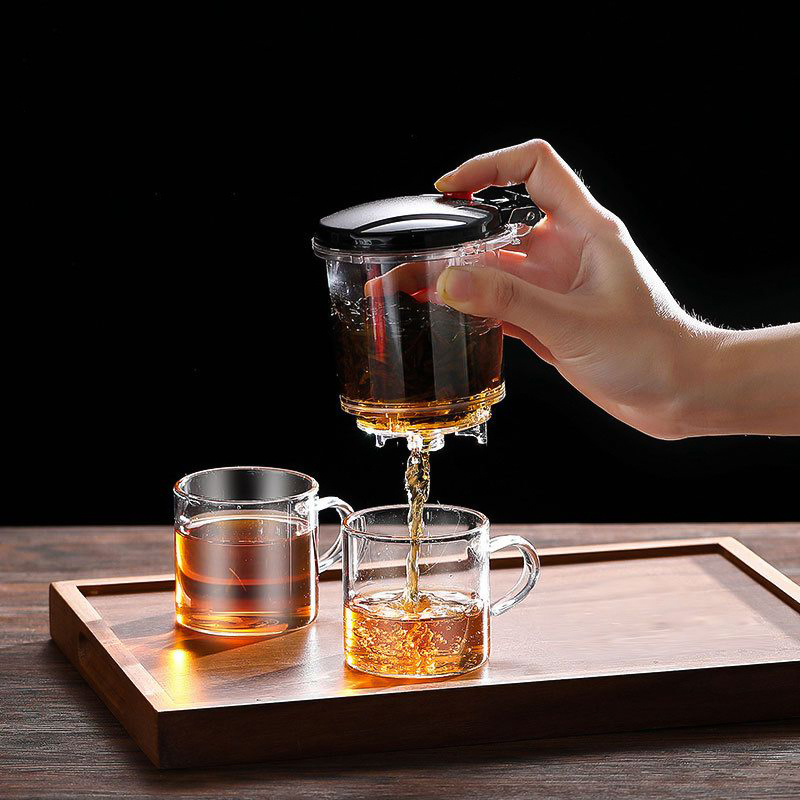 ابريق زجاجي لتخمير الشاي والاعشاب بمصفاه داخلية قابلة للفصل بزر واحد 1000 مللي