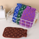 ليفة شاور لعمل اسكراب وإزالة الجلد الميت ناعمة علي البشرة بديلة لليفة المغربي