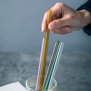 مجموعة شاليموه من 4 قطع زجاج مع قطعه للتنضيفها لشرب العصائرو المشروبات الدافئة قابلة لاعادة الاستخدام