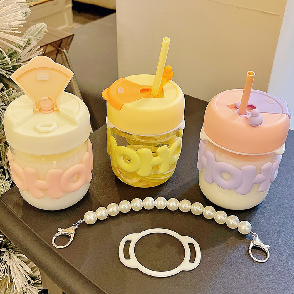 كوب زجاج 350 ملي بغطاء محكم الغلق و يد لولي  سهوله حمله لشرب العصائر في اماكن العمل و الجيم و الخروج