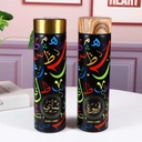 ترمس ومج حراري ستانليس ستيل 500 مللي مزين بحروف عربية مزخرفة  بغطاء محكم الغلق ومصفاه يحافظ علي الحرارة حتي 12 ساعة للخروج والسفر