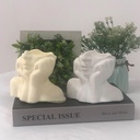 مجسم علي شكل نصف وجهه ثري دي لتغير شكل ديكور البيت