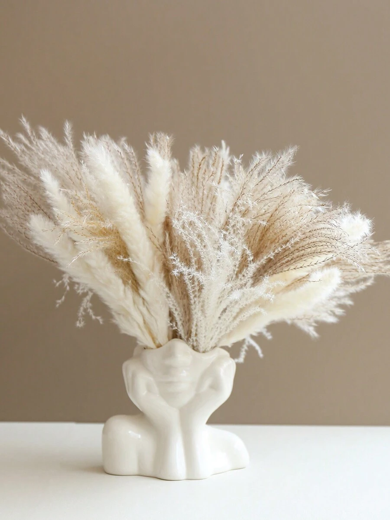 مجسم علي شكل نصف وجهه ثري دي لتغير شكل ديكور البيت