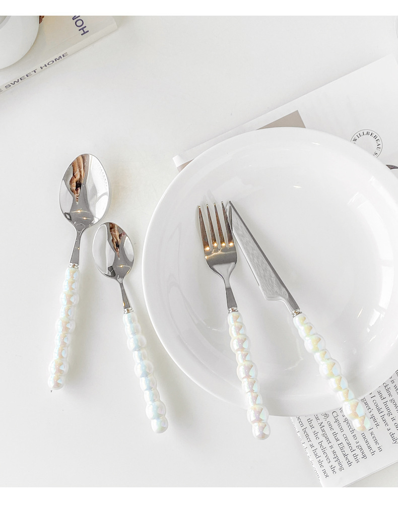 طقم معالق وشوك سكين 6 قطع بمقبض لؤلؤ  ابيض