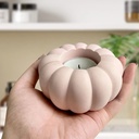 حامل شموع علي شكل ورده من الجبس لتغير ديكور منزلك