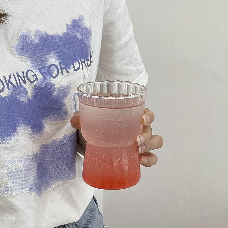 كوباية مضلعة بالطول300ملي زجاج شفاف مضلع لشرب وتقديم العصائر والنسكافيه واللاتيه للضيوف بشكل شيك