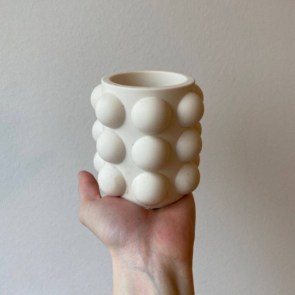 فازة بابلز  هاند ميد ثري دي من الجبس لوضع الورود او منظم ادوات الميك اب