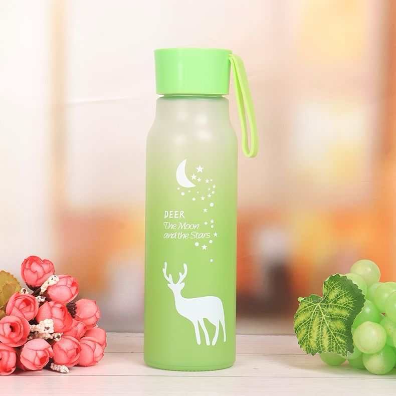 زجاجة مياه الغزالة 415 ملي من الزجاج محمولة بغطاء بلاستيك محكم الغلق ويد لسهولة الحمل للجيم والرحلات والخروج - موف