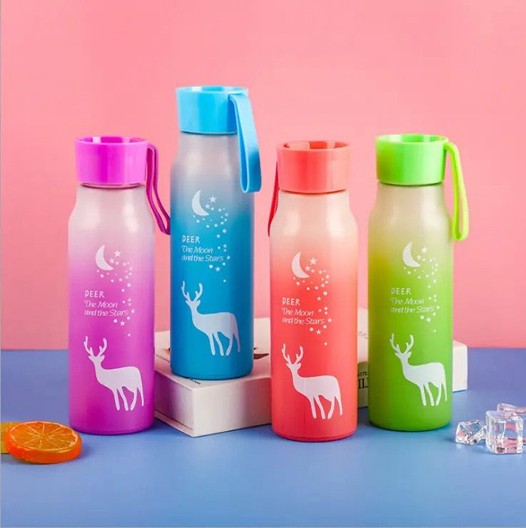 زجاجة مياه الغزالة 415 ملي من الزجاج محمولة بغطاء بلاستيك محكم الغلق ويد لسهولة الحمل للجيم والرحلات والخروج - موف