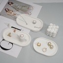 صينية جبس لوضع الشموع والاكسسوارات لتجديد ديكور غرفتك