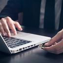 وصلة تحويل يو اس بي الي تايب سي لعرض الصور و الافلام