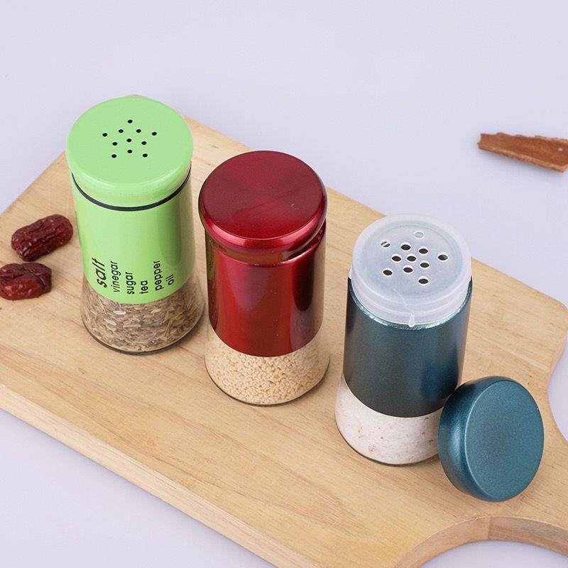 برطمان لحفظ وتنظيم التوابل زجاج 150 مللي بغطاء بلاستيك للملح والفلفل ووالسكر والشاي - اسود