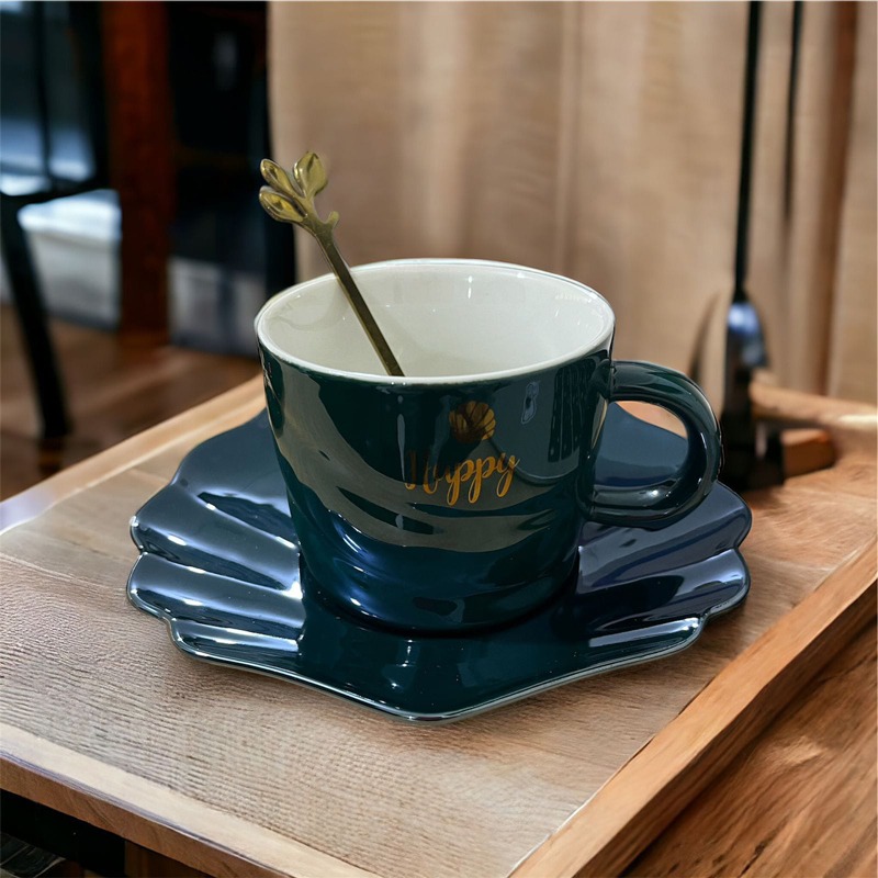 مج بورسلين 200 مللي بيد مع طبق شكل صدفة البحر بمعلقة ستانليس ستيل لشرب وتقديم الشاي والقهوة للضيوف - زيتي