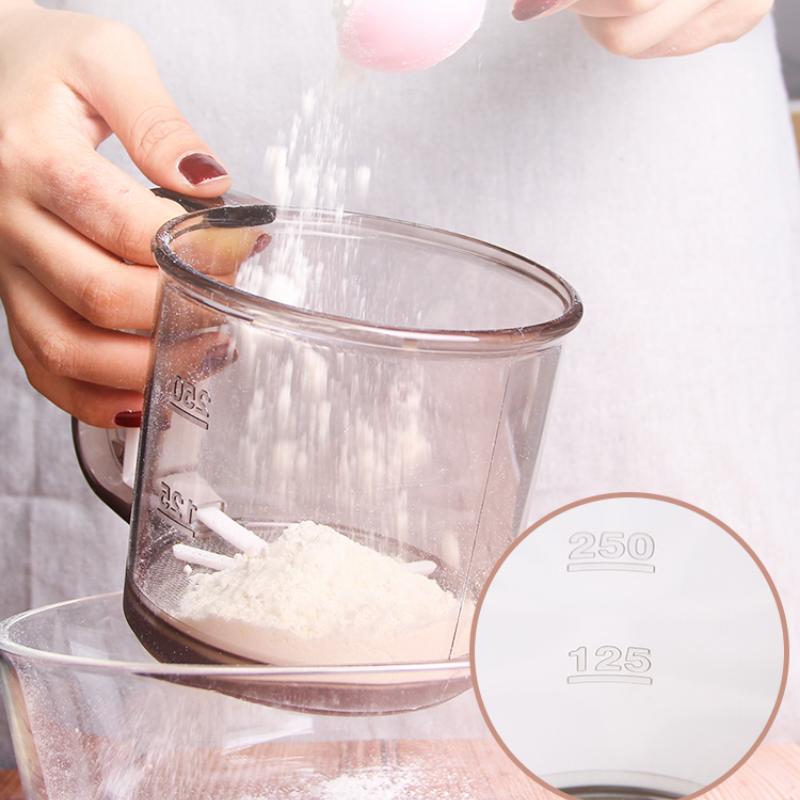 منخل دقيق يدوي 250 ملي بيد  ستانليس ستيل  بمعييار سهل الاستخدام